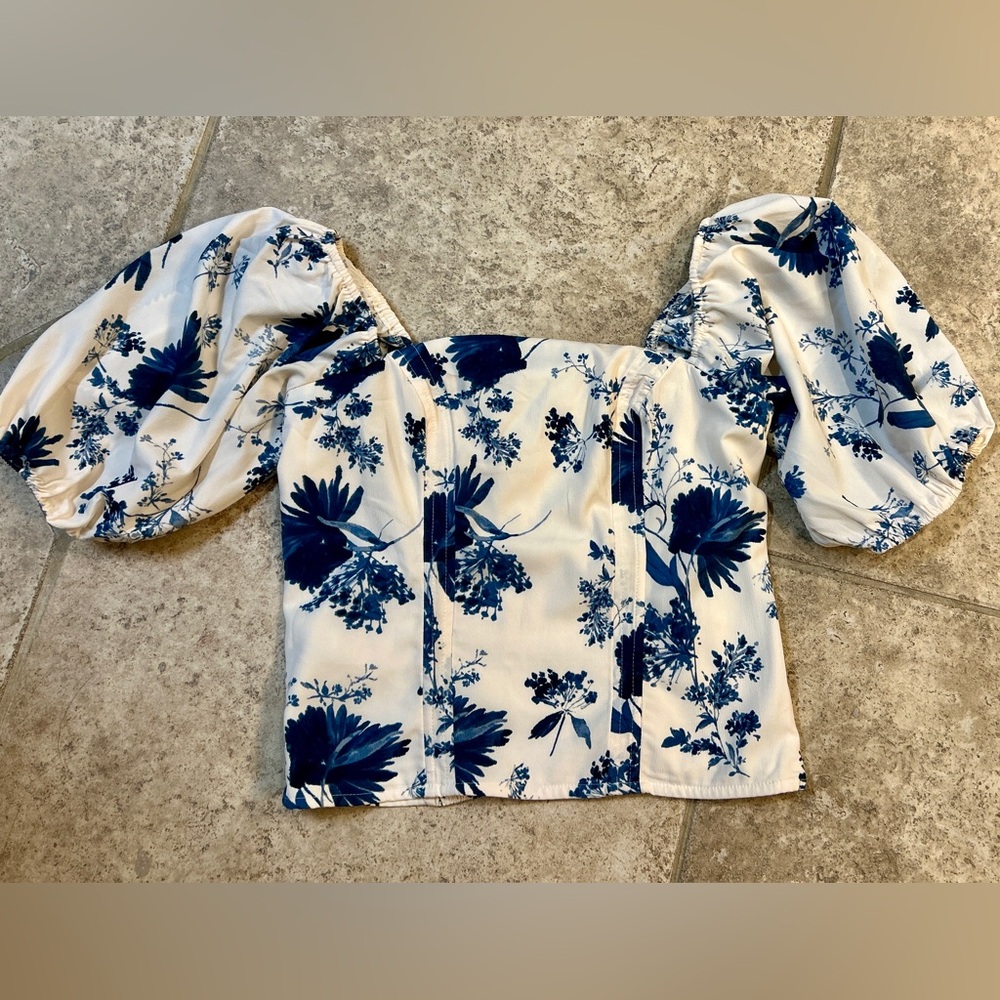 Abercrombie Blue & White Puff Sleeve Corset Smocked Top (M)
